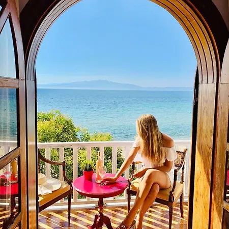 Byblos Mare-the Exclusive Front Villa