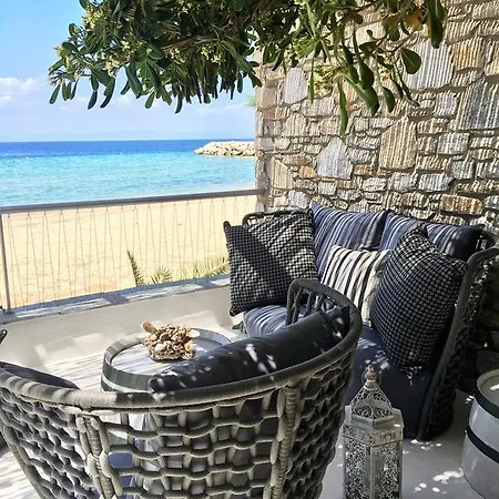 别墅 Byblos Mare-the Exclusive Front *