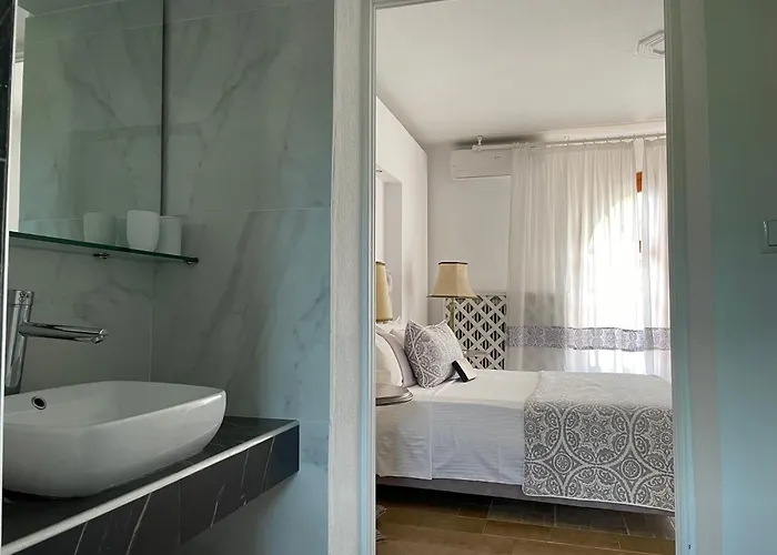 Villa Byblos Mare-the Exclusive Front Skala Sotiros