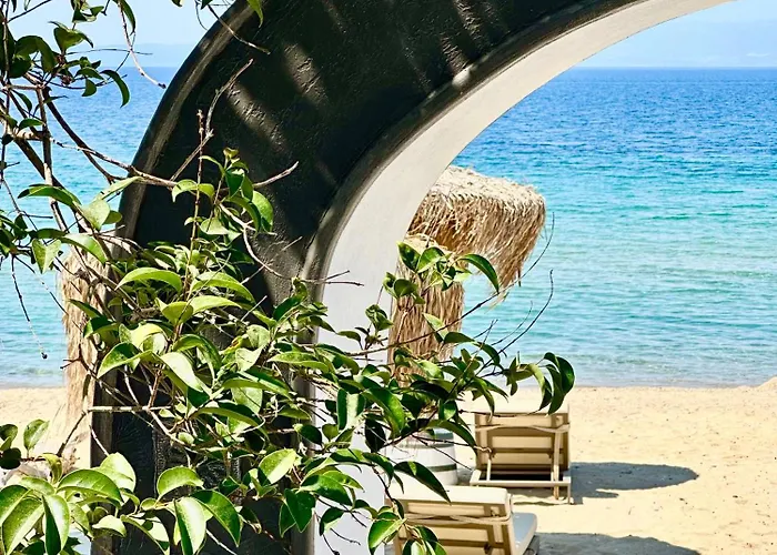 Byblos Mare-the Exclusive Front Villa