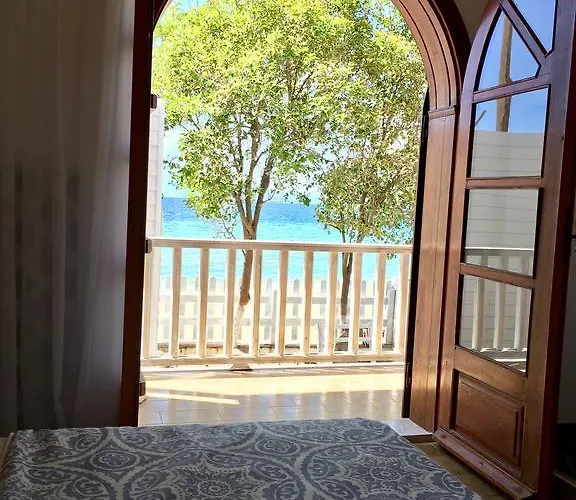 Byblos Mare-the Exclusive Front Villa